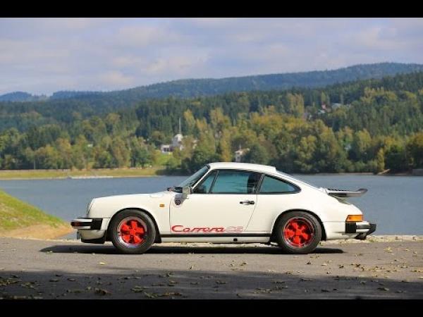 Porsche 911 Carrera Club Sport
